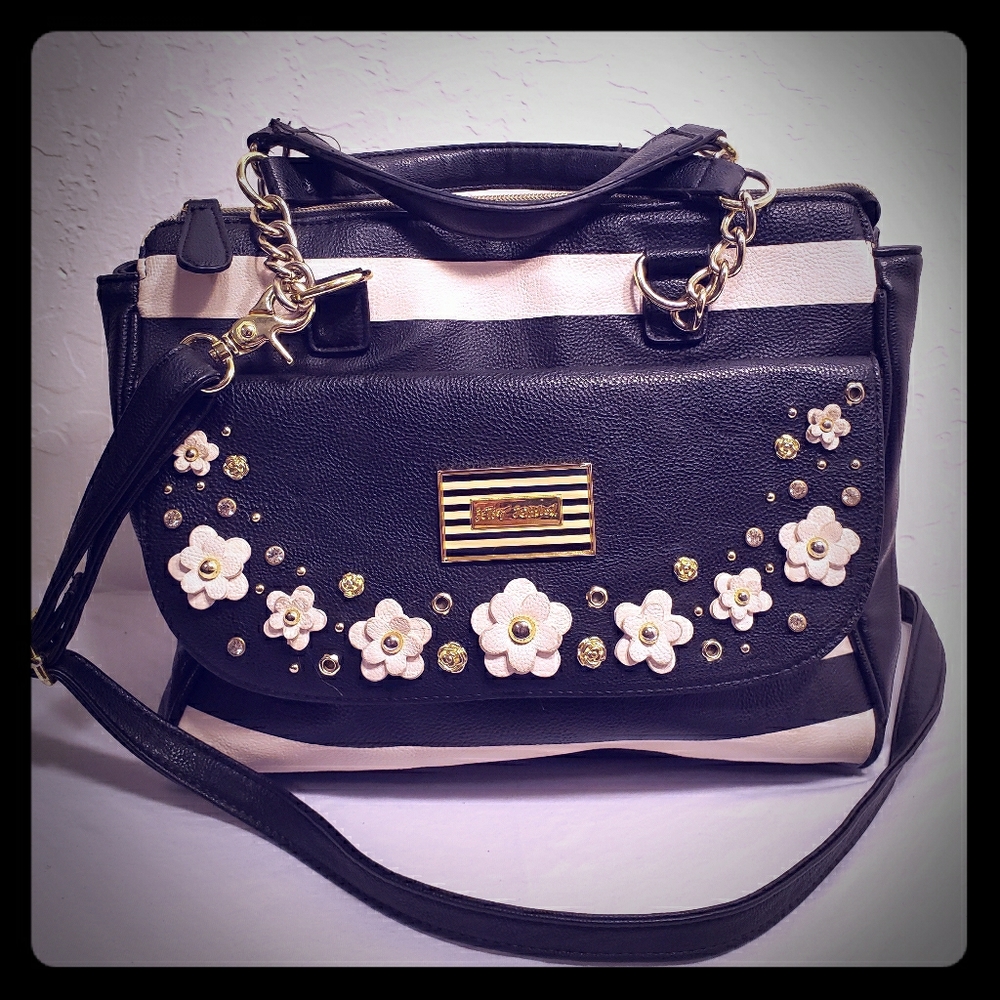 HUGE 💋Betsey Johnson striped floral purse 👜